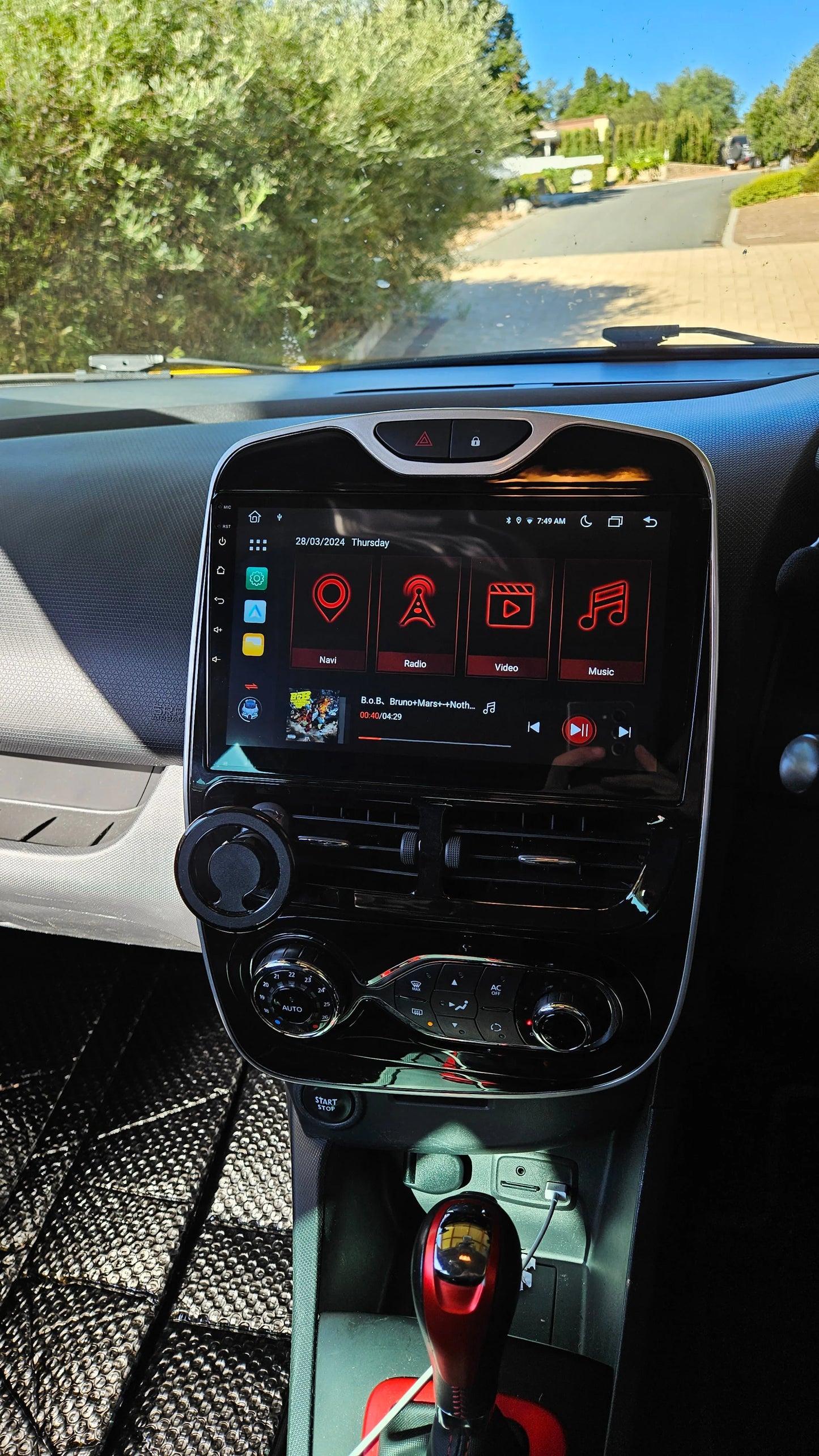 Renault Clio 2013 - 2016 Head unit